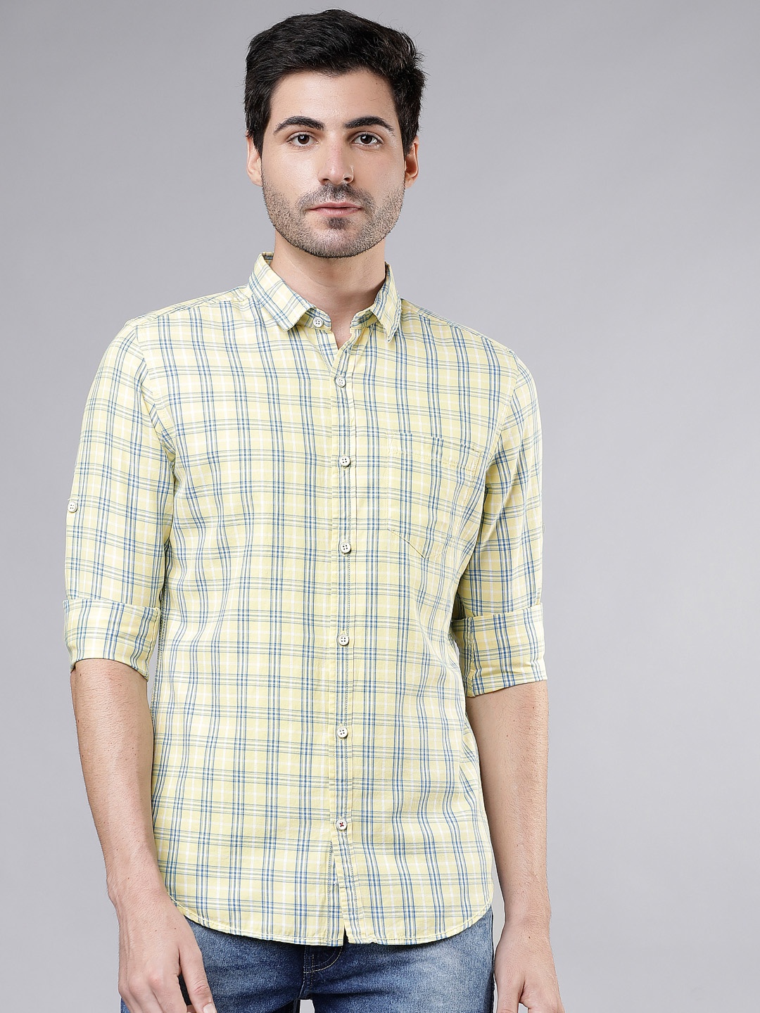 

LOCOMOTIVE Men Yellow & Blue Slim Fit Checked Casual Shirt