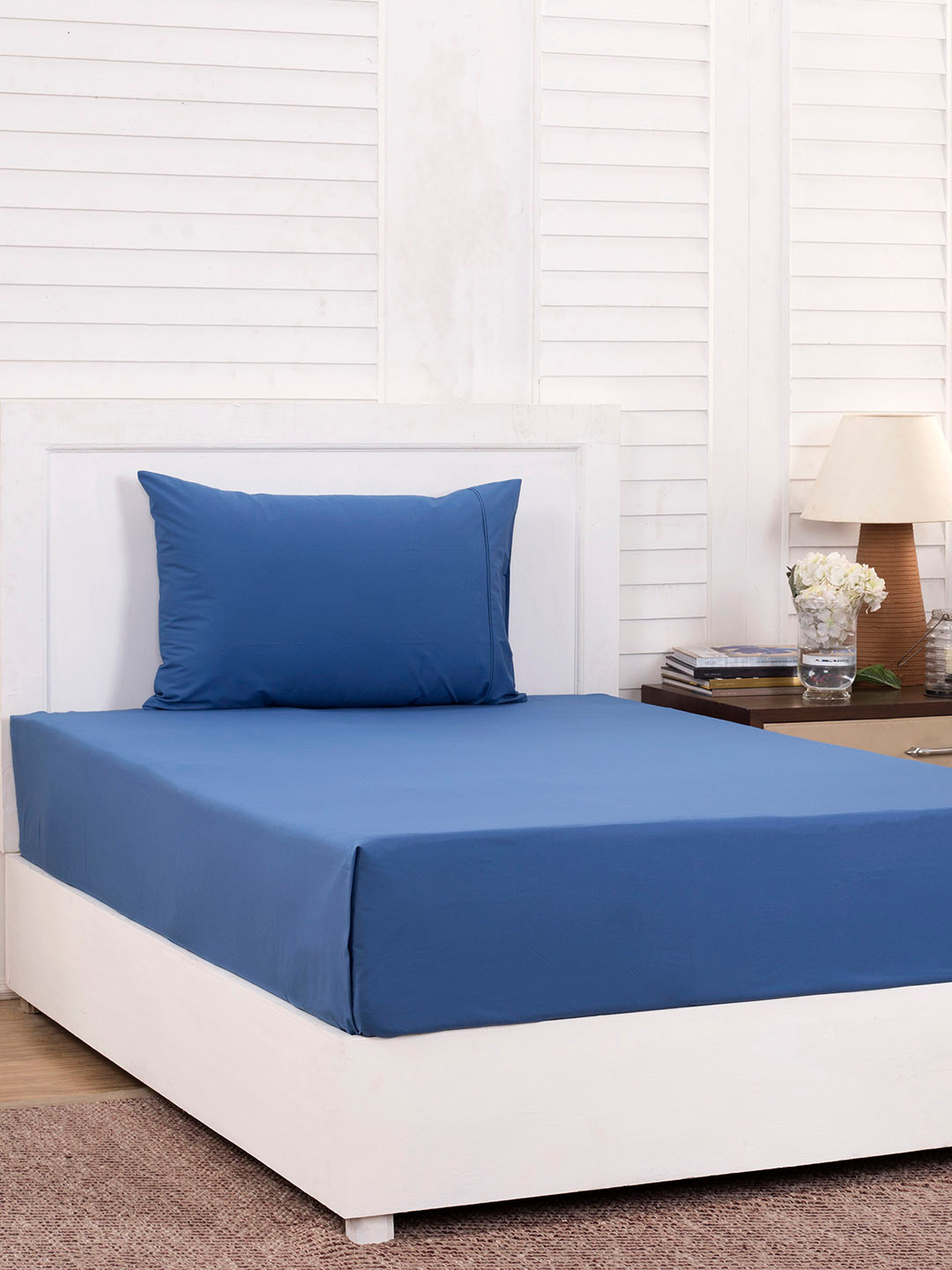 

MASPAR Blue Solid 200 TC Cotton 1 Single Bedsheet with 1 Pillow Covers