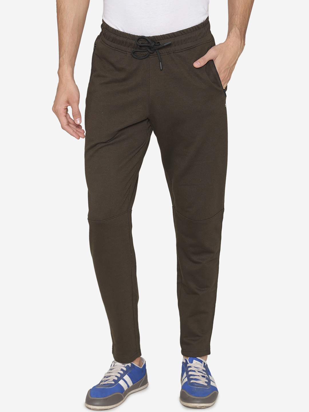 

ManQ CASUAL Men Olive Green Solid Track Pants