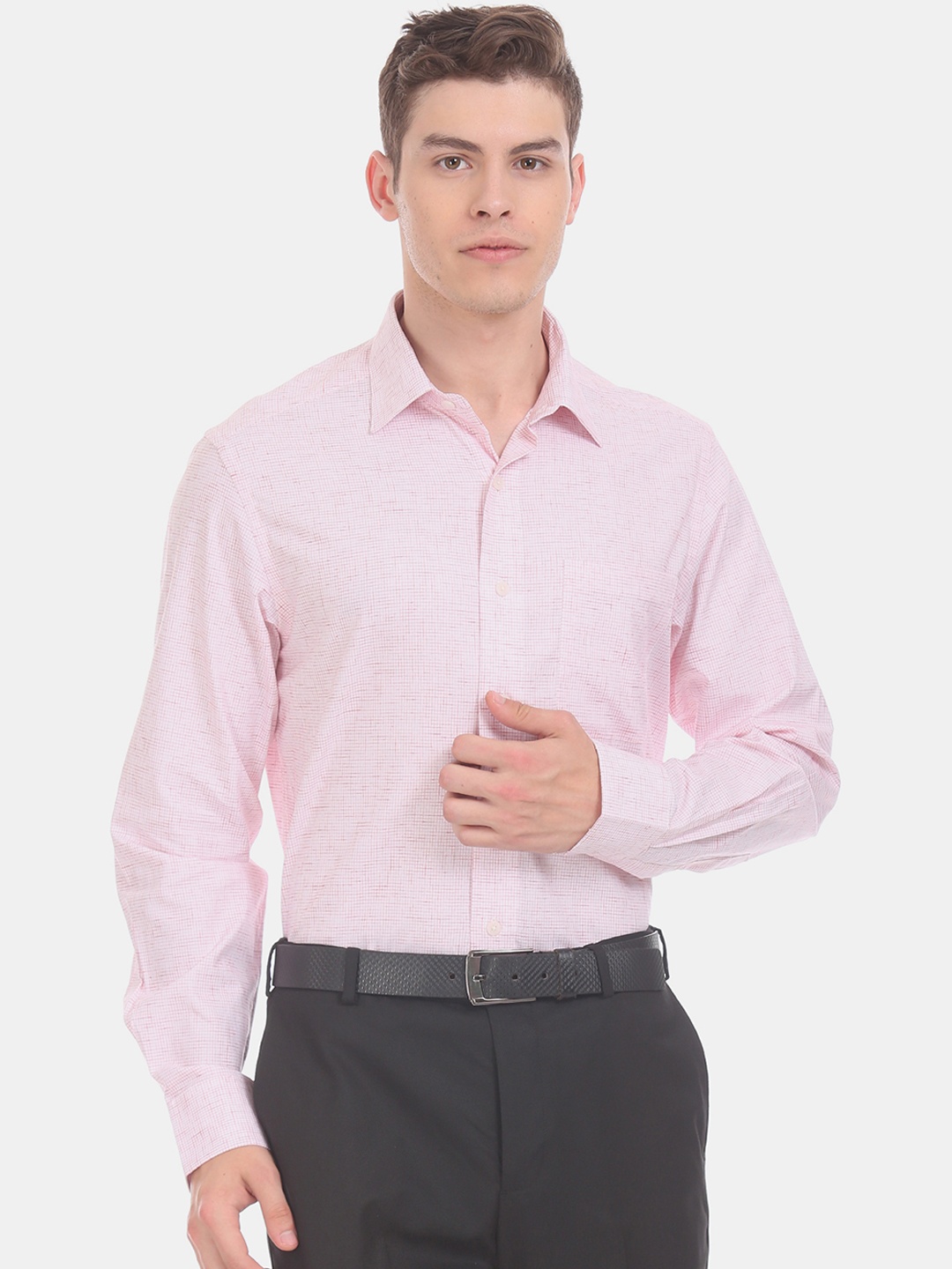 

Arrow Men Pink Regular Fit Checked Formal Shirt