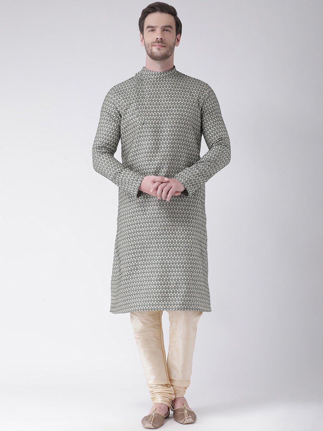 

DEYANN Men Green Woven Design Jacquard Silk Straight Kurta