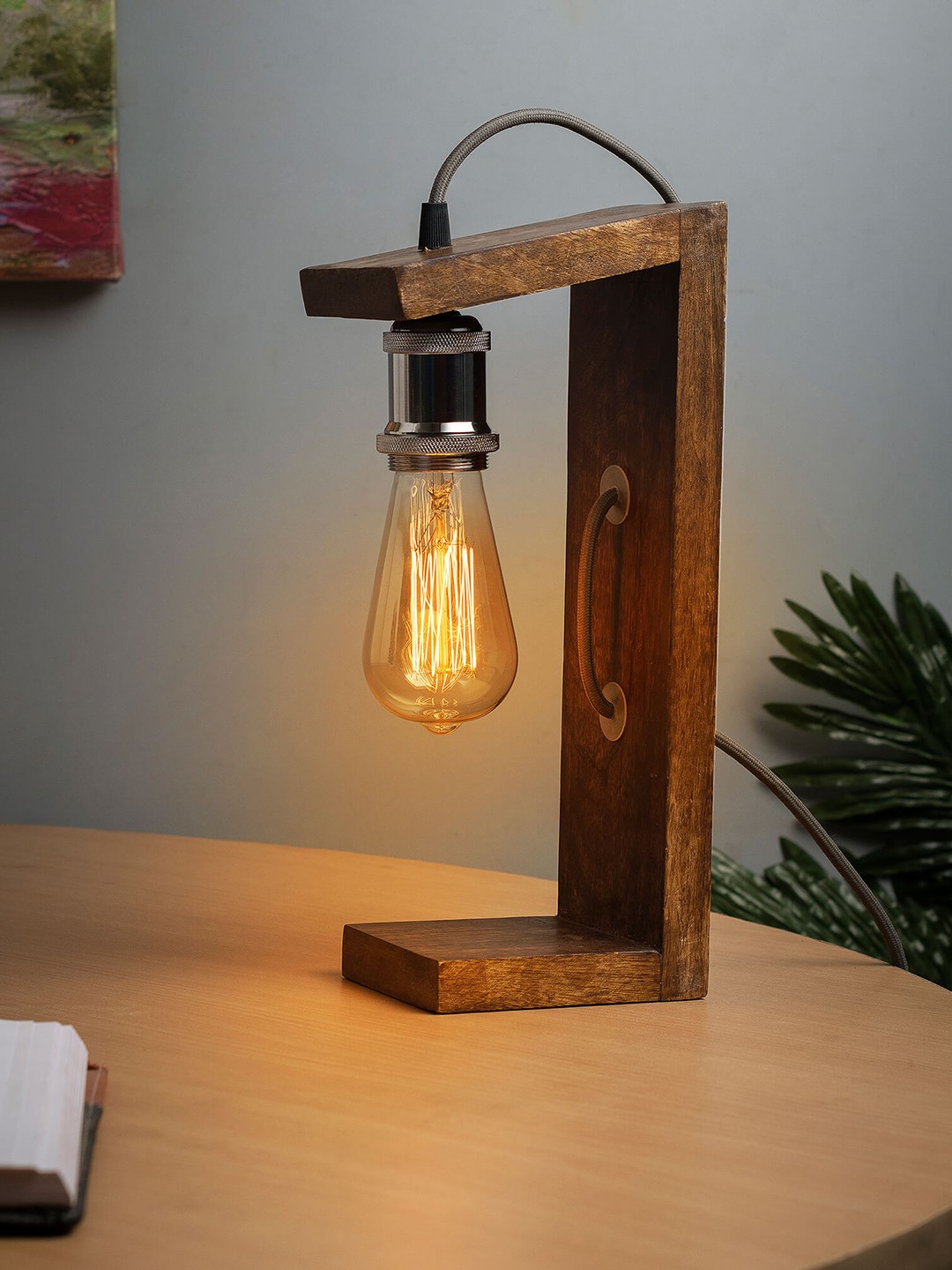 

Homesake Brown Solid Handcrafted Table Lamp