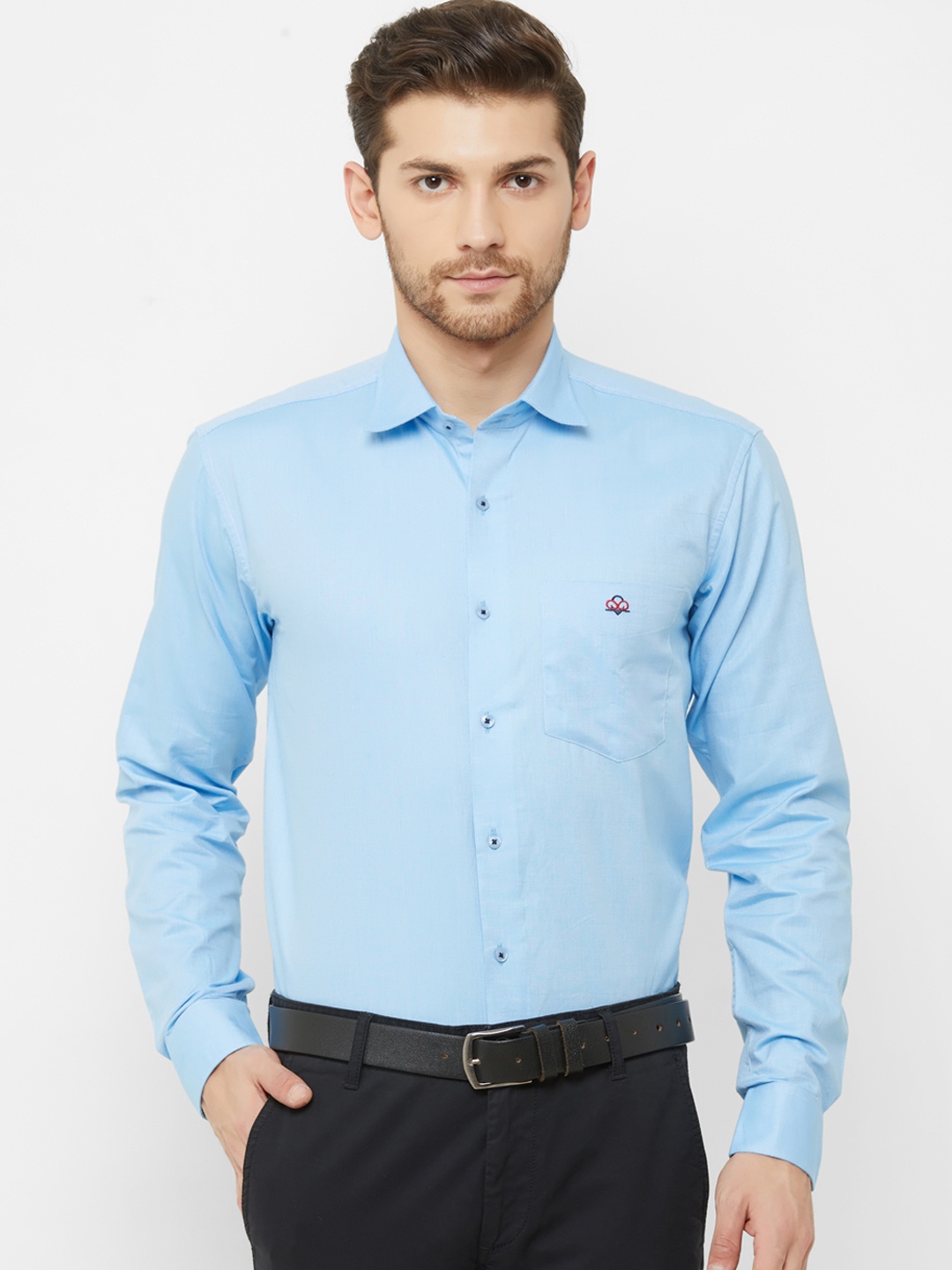 

Donzell Men Blue Comfort Regular Fit Solid Formal Shirt
