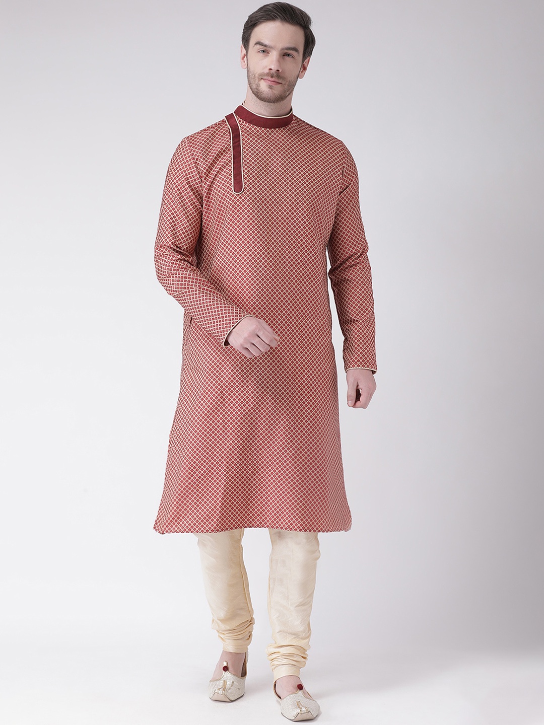 DEYANN Men Maroon & Cream-Coloured Self Design Kurta with Churidar