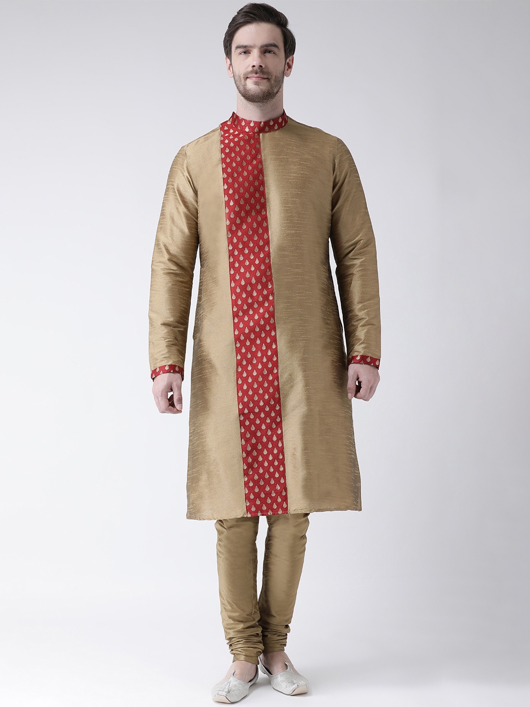 

DEYANN Men Brown & Red Self Design Kurta with Churidar