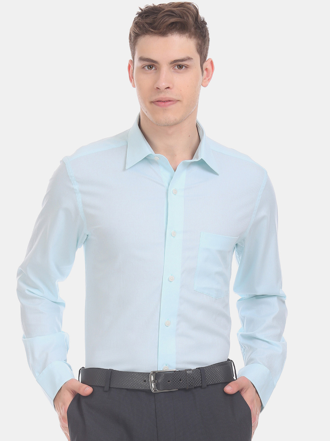 

Arrow Men Green Regular Fit Self Design Formal Shirt