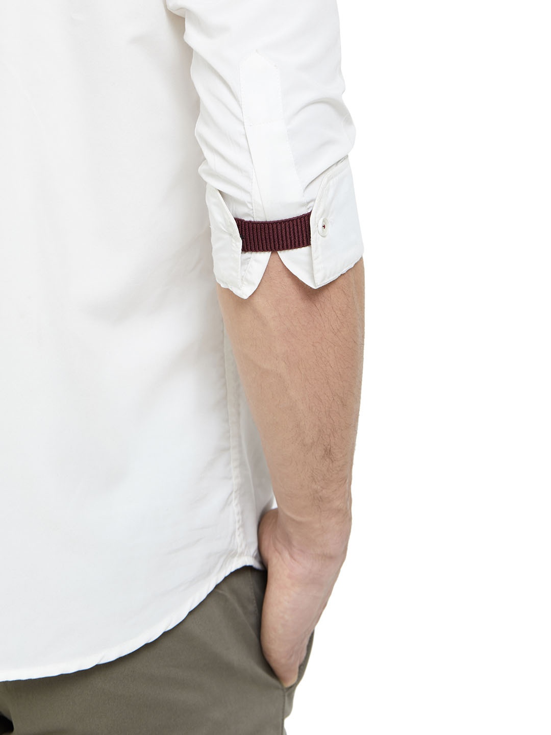 

EVOQ Men Set Of 2 Maroon Solid Cuff Bands