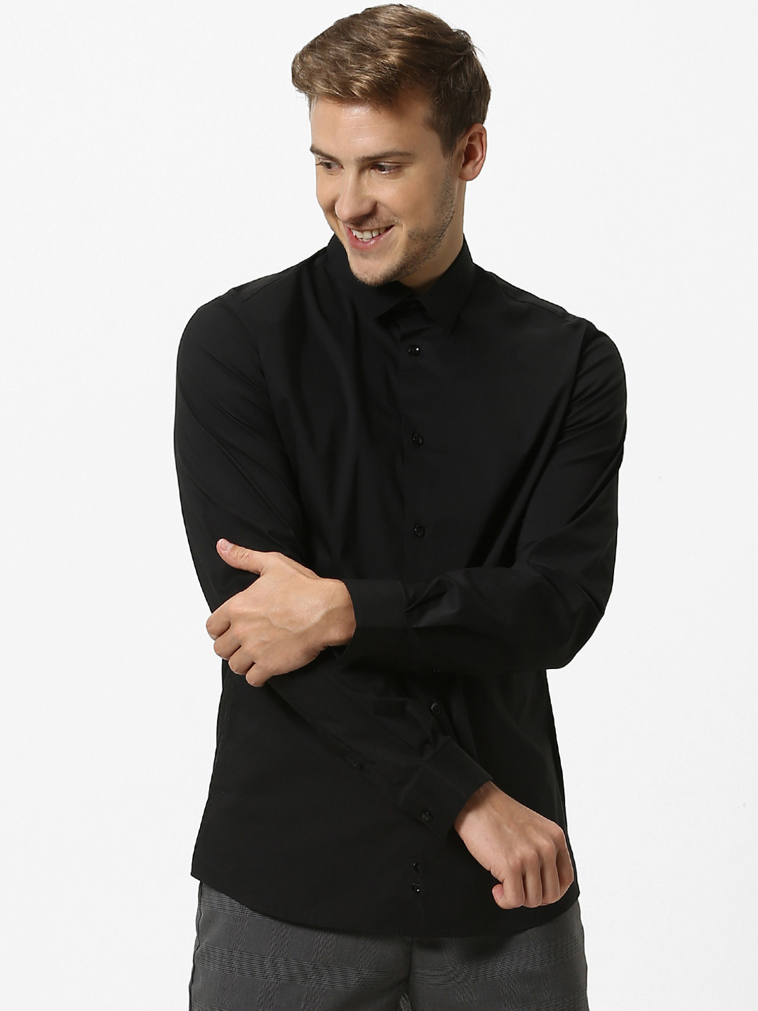 

Celio Men Black Slim Fit Solid Casual Shirt