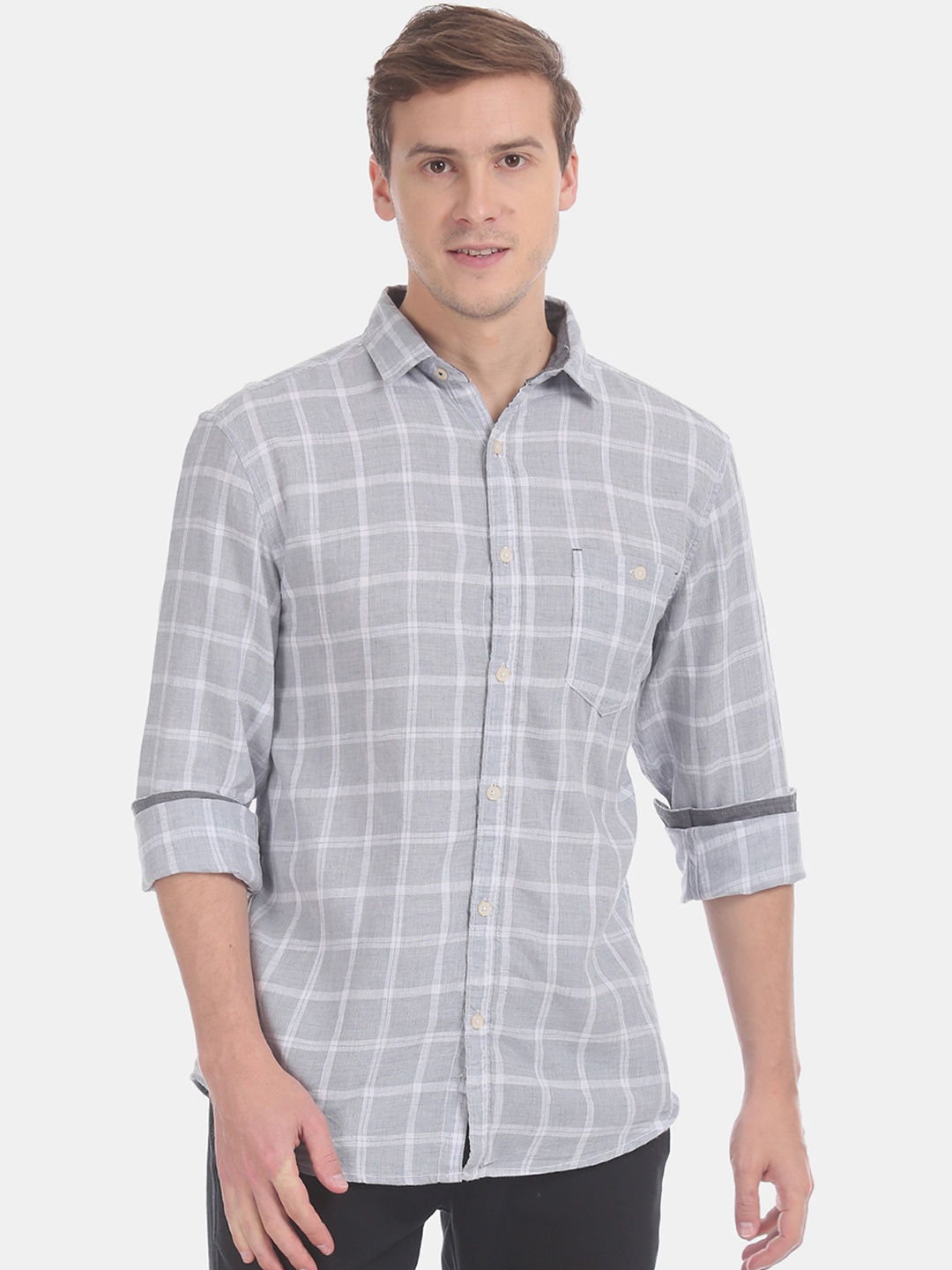 

Cherokee Men Grey & White Regular Fit Checked Casual Shirt