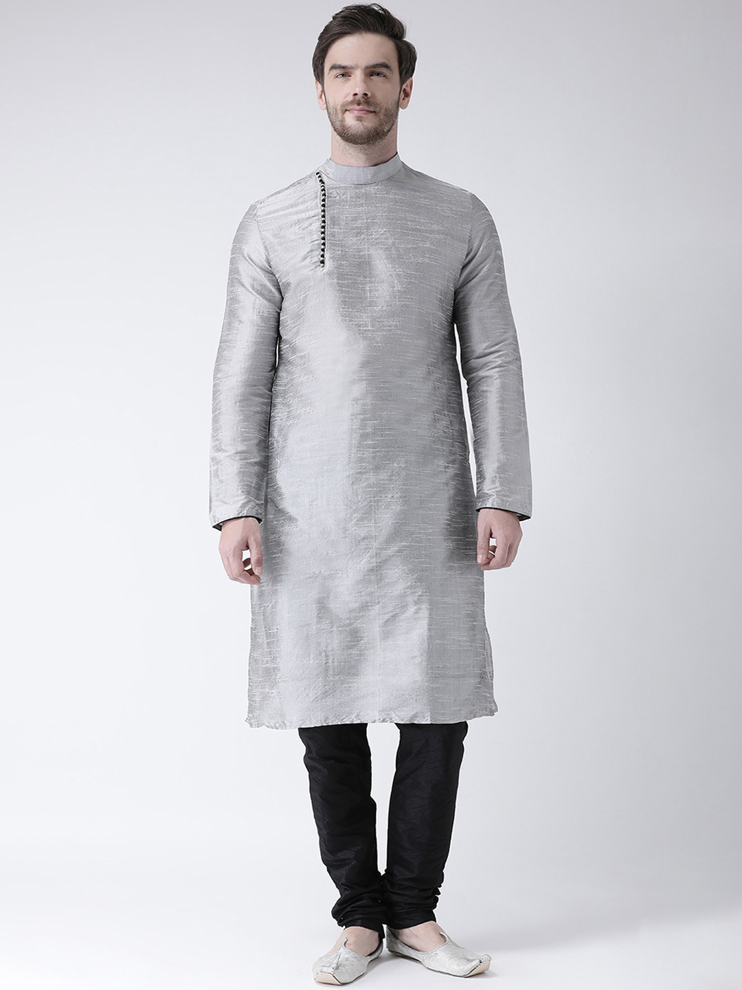 

DEYANN Men Silver-Toned & Black Woven Design Kurta with Churidar