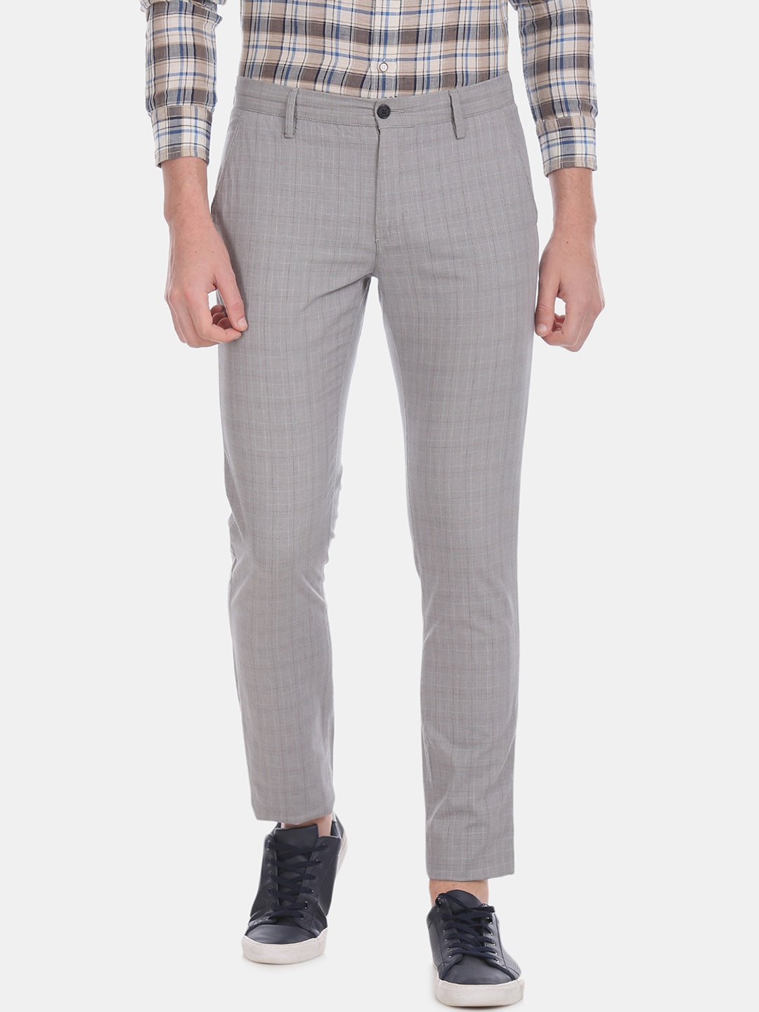 

Arrow Sport Men Grey Skinny Fit Checked Regular Trousers