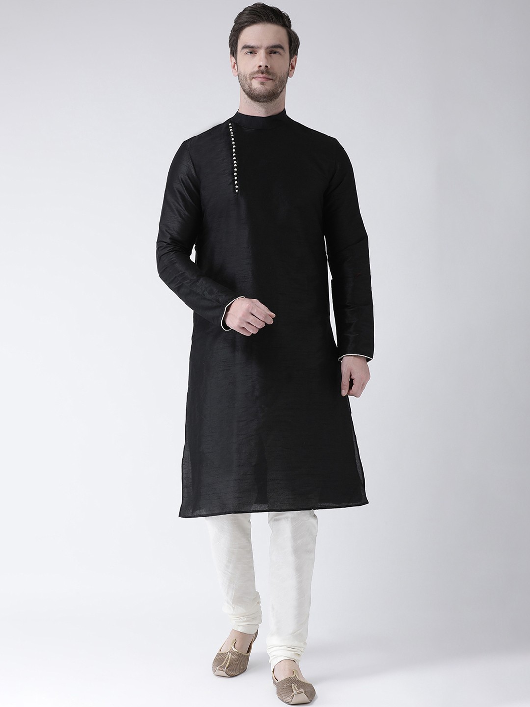 

DEYANN Men Black & Off-White Woven Design Kurta with Churidar