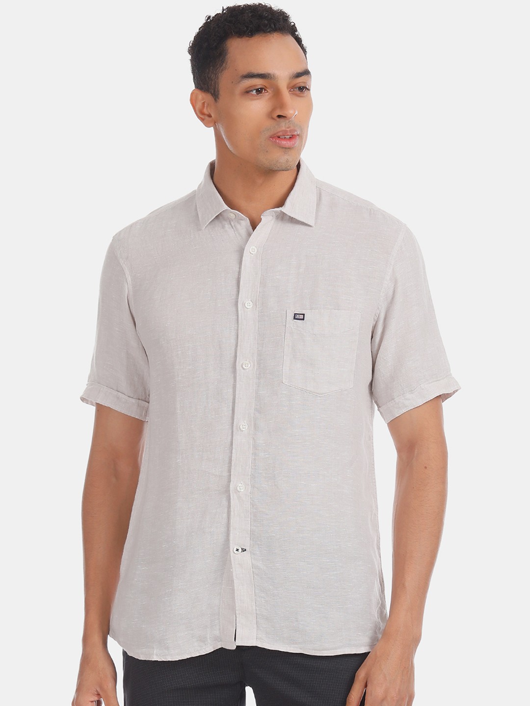 

Arrow Sport Men Beige Regular Fit Solid Casual Shirt