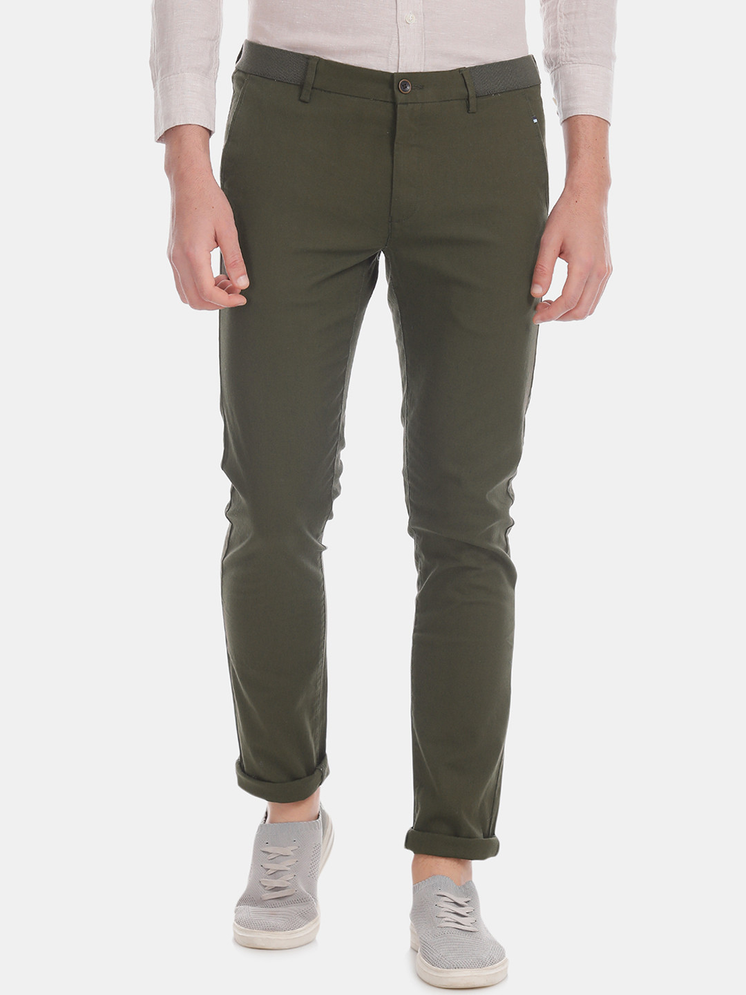 

Arrow Sport Men Olive Green Skinny Fit Solid Regular Trousers