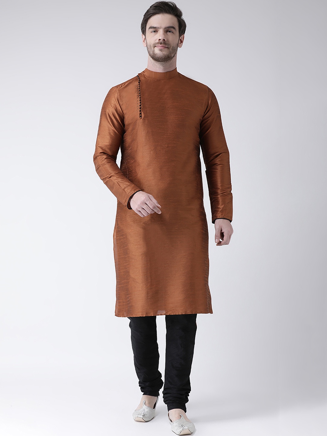 

DEYANN Men Copper-Toned & Black Woven Design Kurta with Churidar