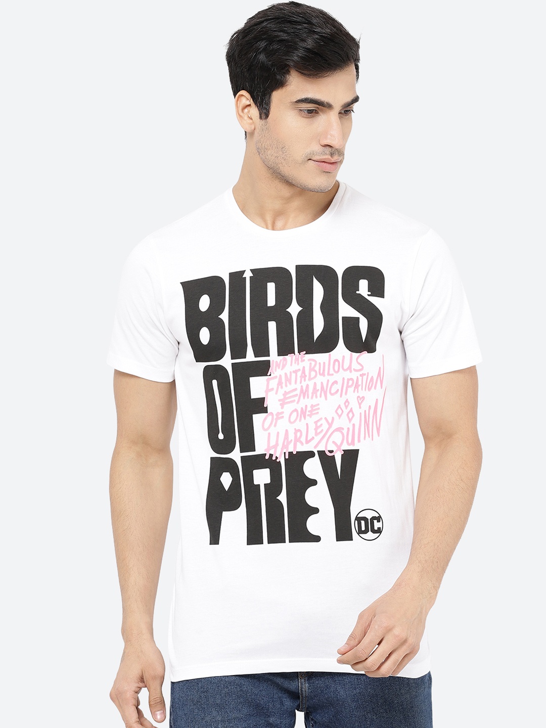 

Free Authority Men White & Black Birds Of Prey Printed T-shirt