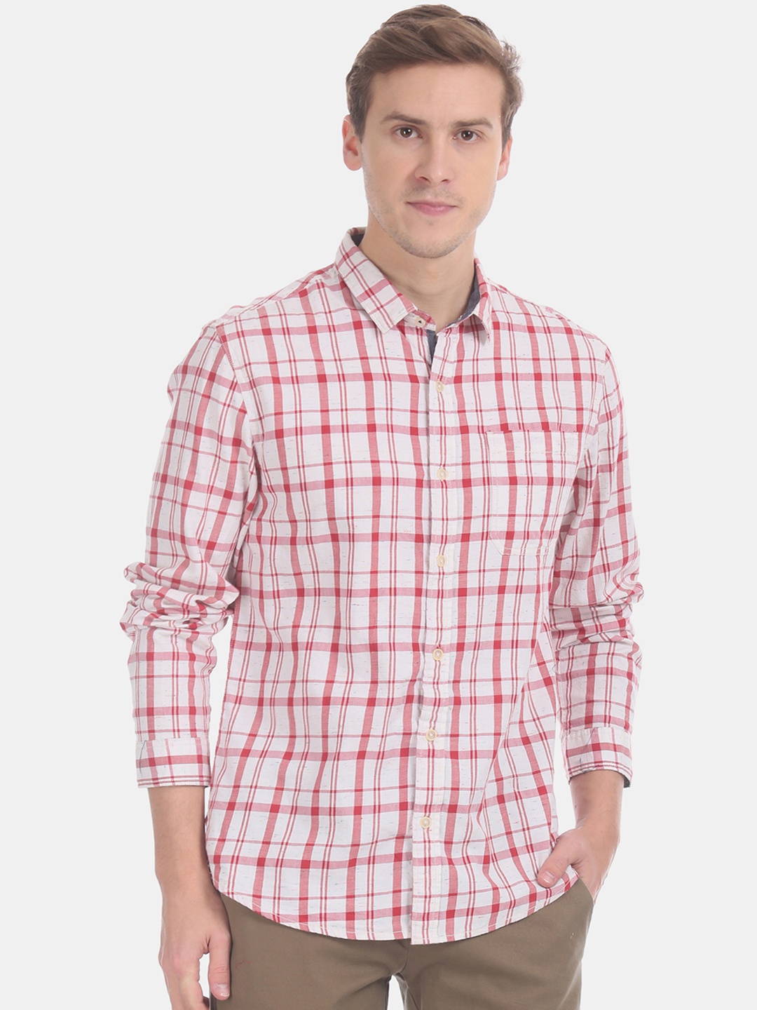 

Cherokee Men Red & White Regular Fit Checked Casual Shirt