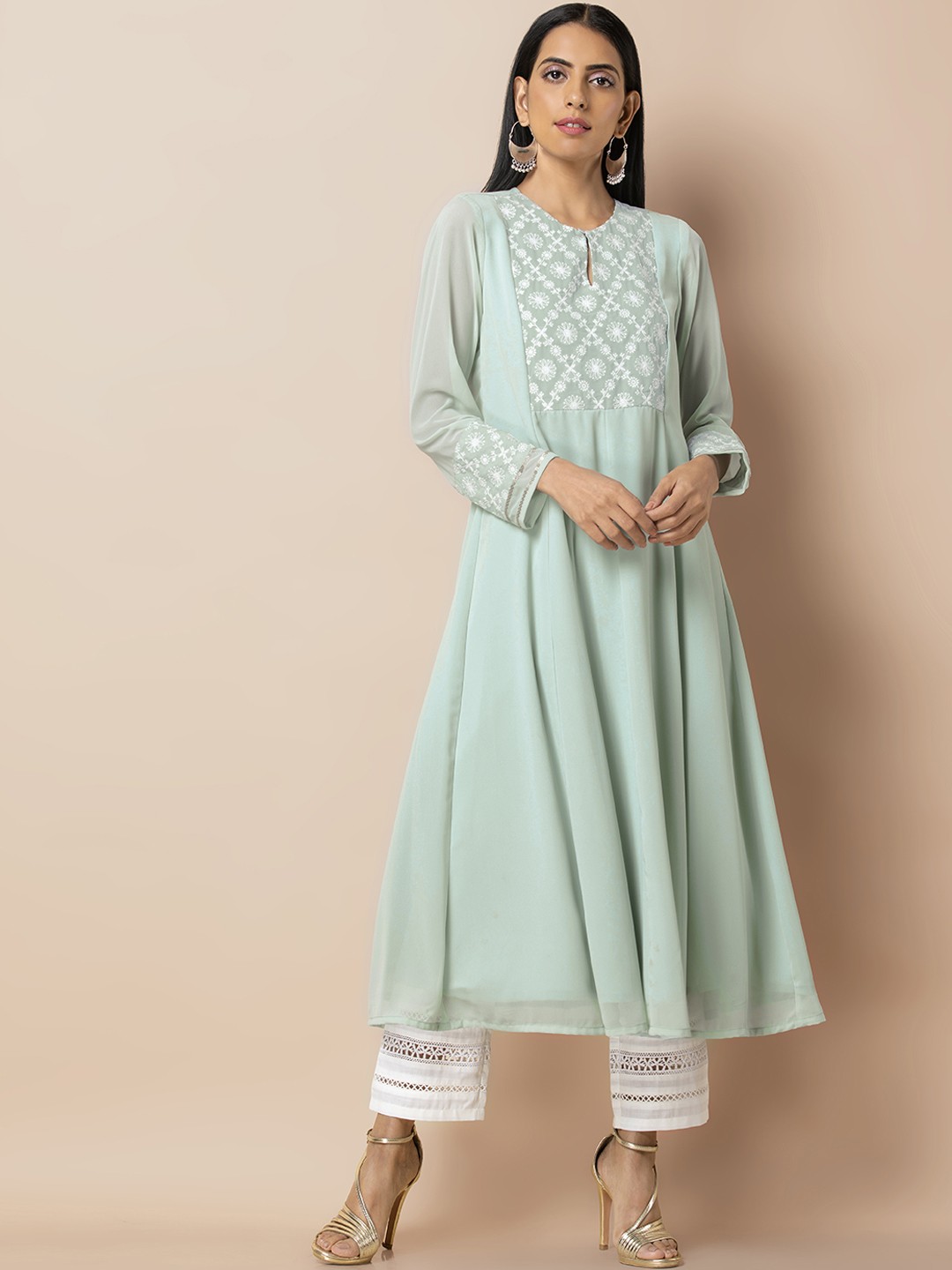 

INDYA Women Green Embroidered Tunic, Sea green