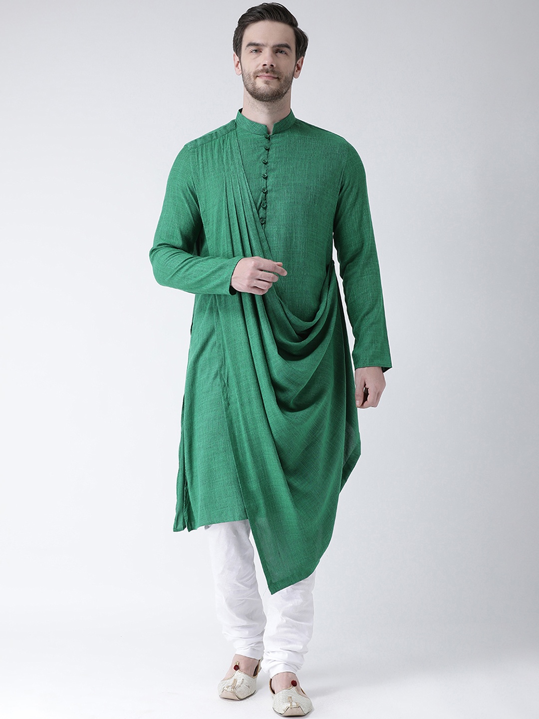 

DEYANN Men Green & White Solid Kurta with Churidar