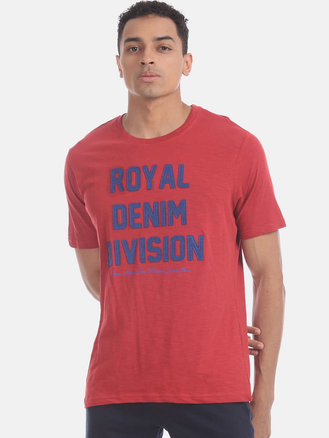 

Cherokee Men Red Blue Printed Round Neck Pure Cotton T-shirt