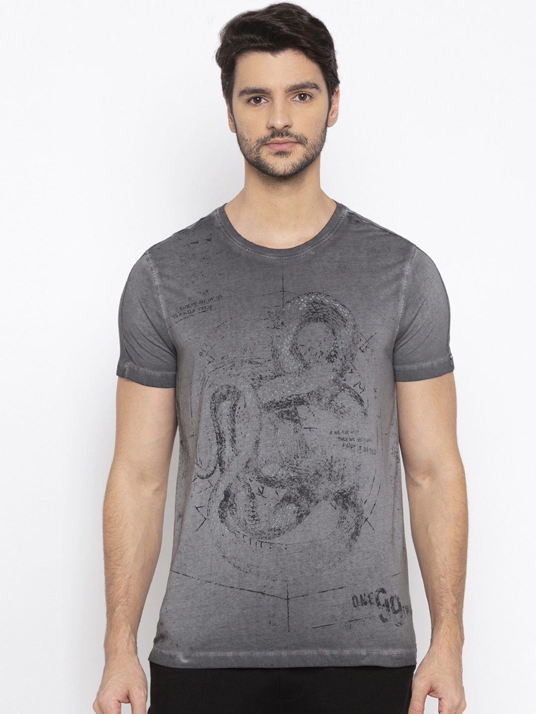 

SPYKAR Men Grey Printed Round Neck T-shirt