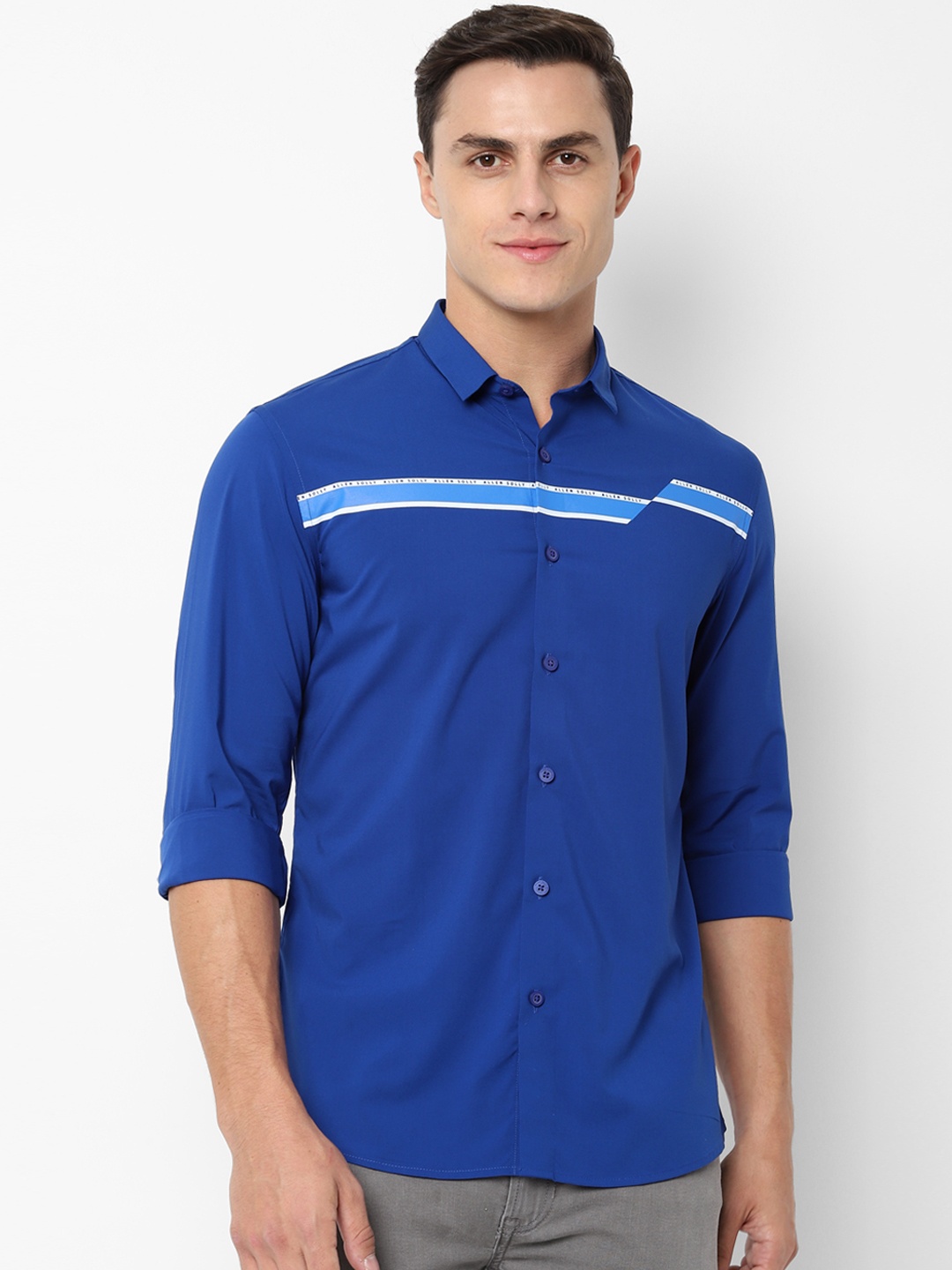 

Allen Solly Sport Men Blue Slim Fit Striped Casual Shirt