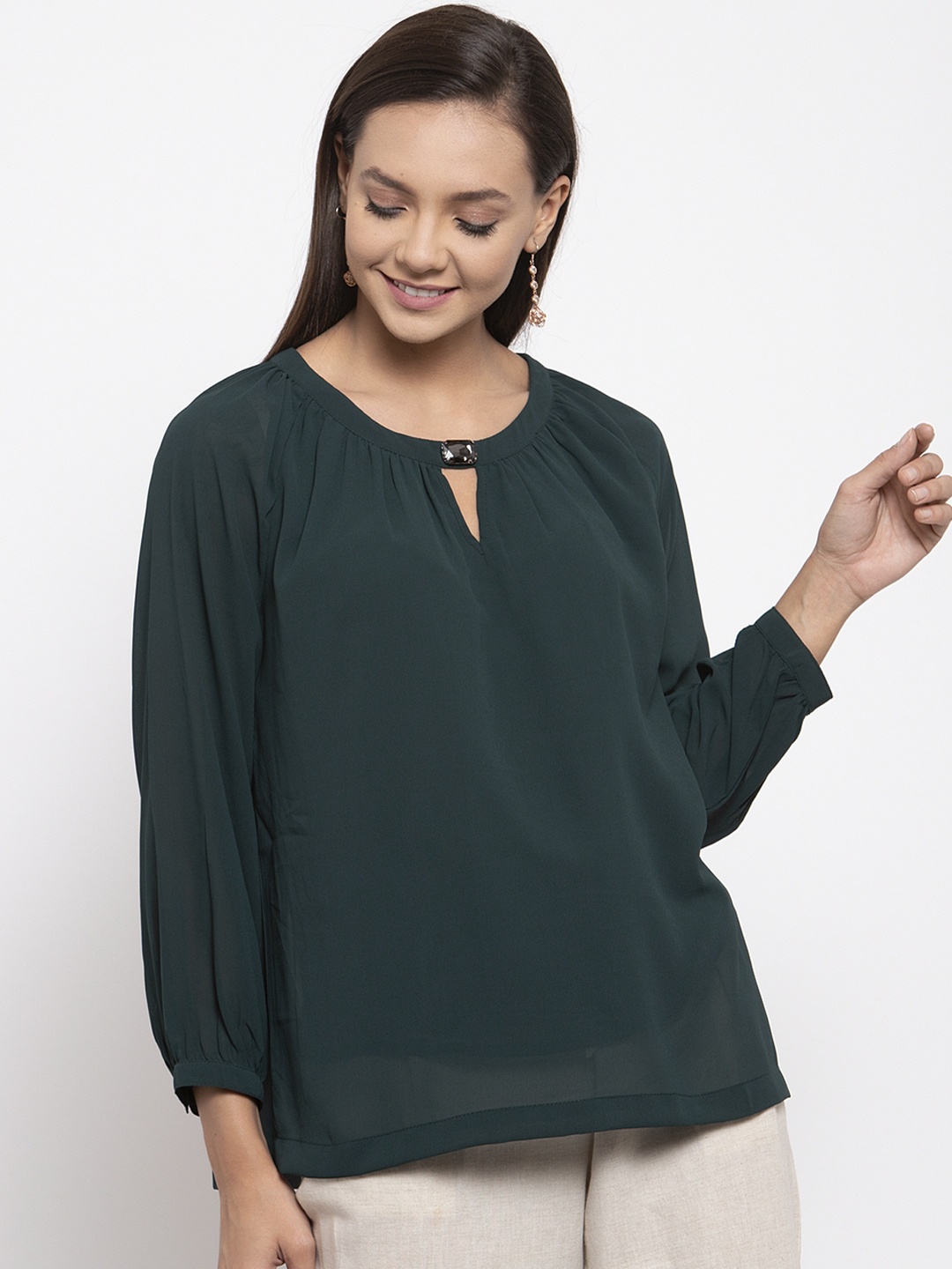 

Gipsy Women Beige Solid Tunic, Green