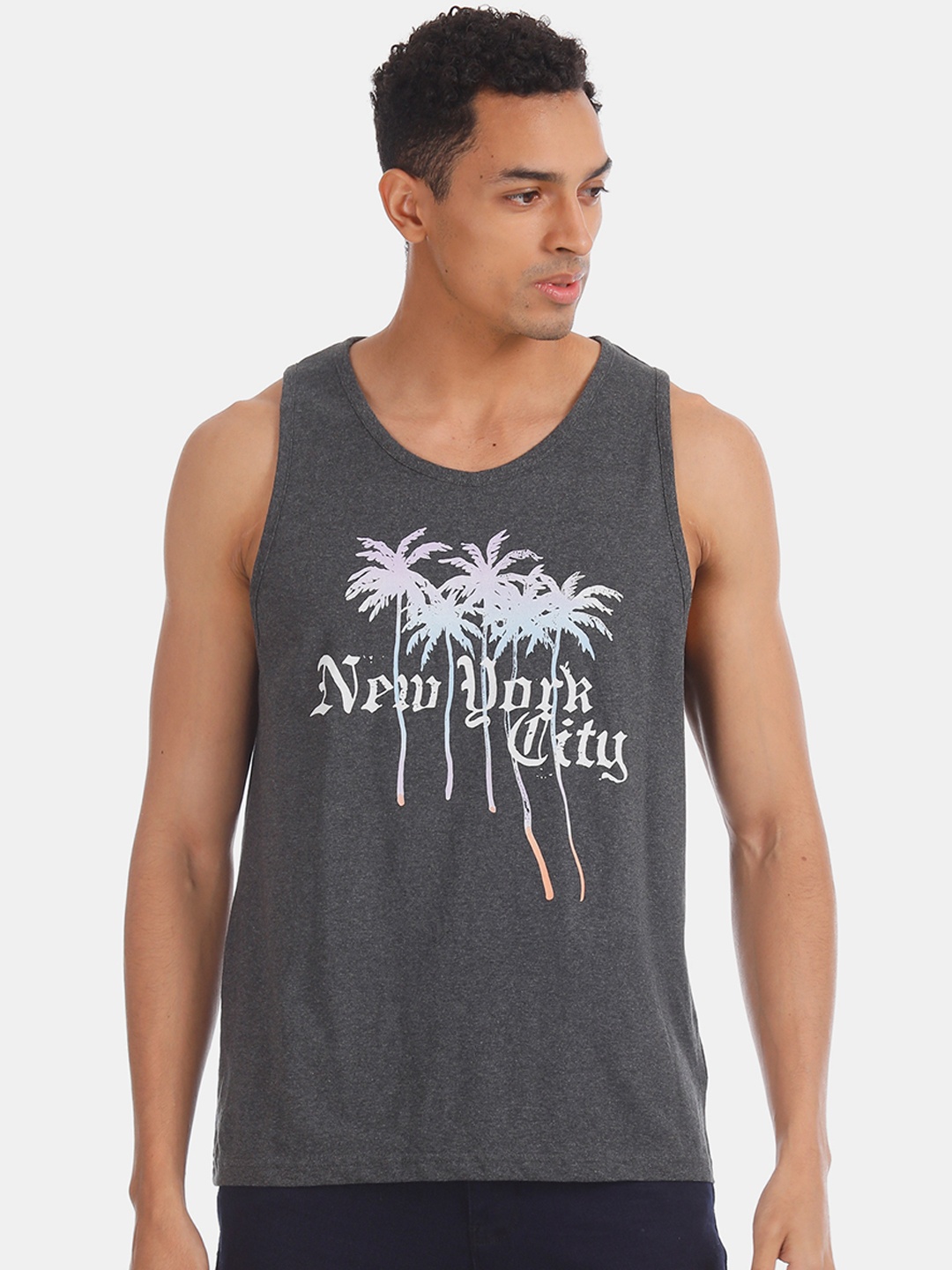 

Aeropostale Men Charcoal Printed Scoop Neck T-shirt