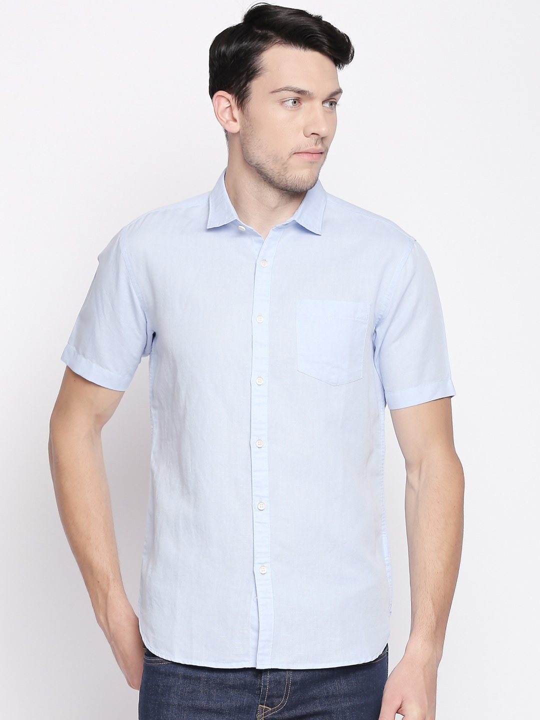 

BYFORD by Pantaloons Men Blue Regular Fit Solid Casual Shirt