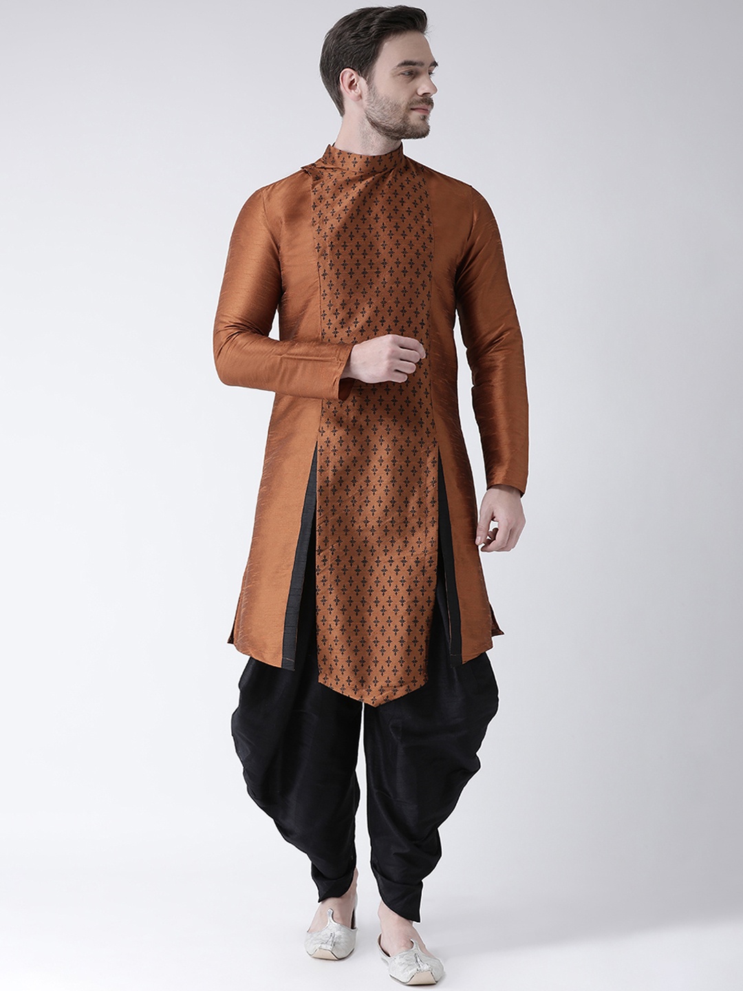 

DEYANN Men Copper-Coloured & Black Printed Kurta with Patiala