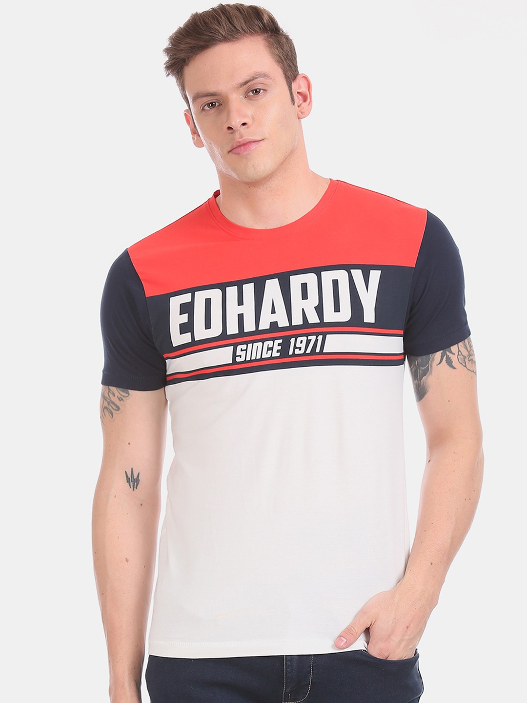 

Ed Hardy Men White Blue Printed Round Neck Pure Cotton T-shirt