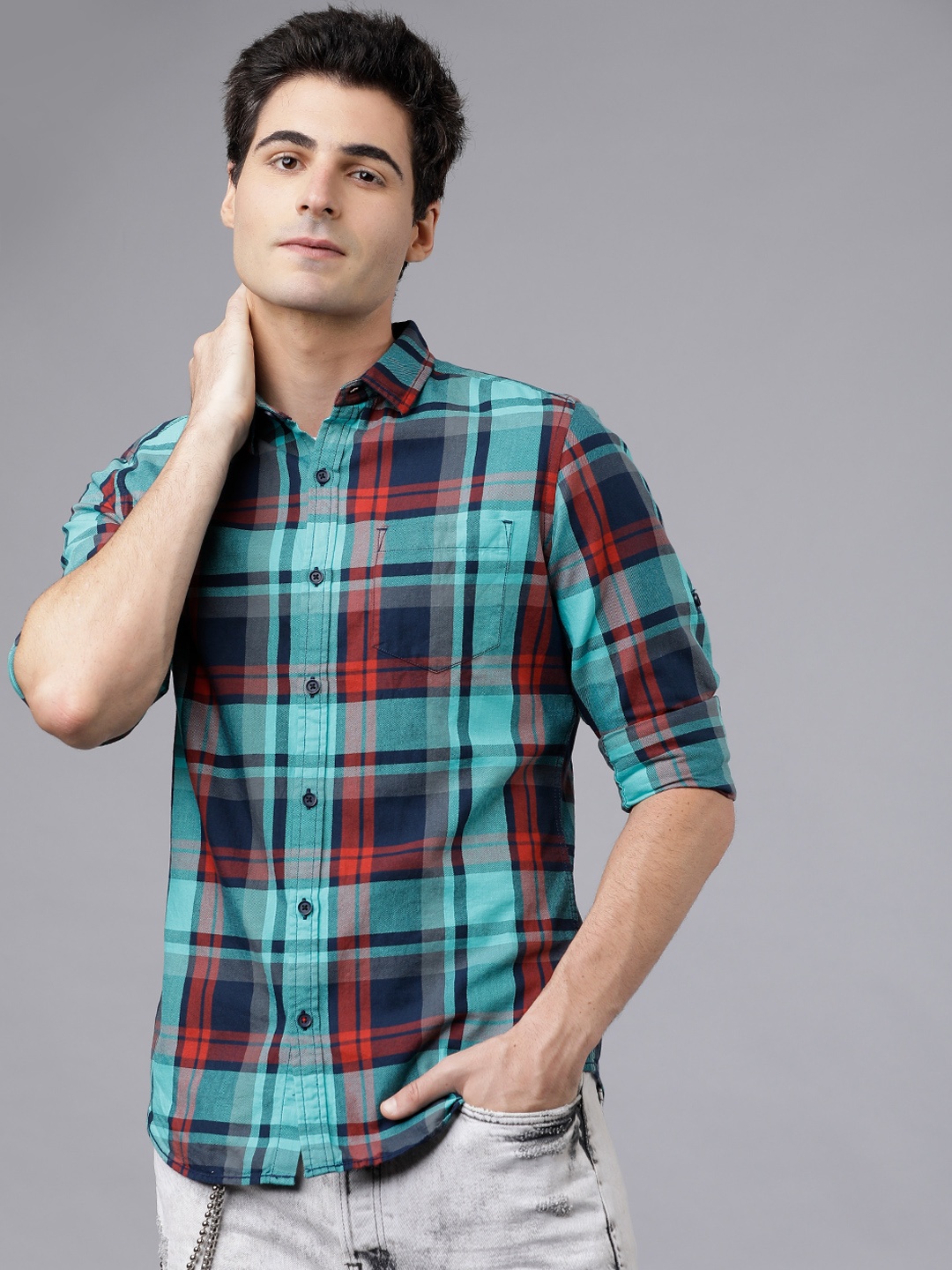 

LOCOMOTIVE Men Blue & Red Slim Fit Checked Casual Shirt