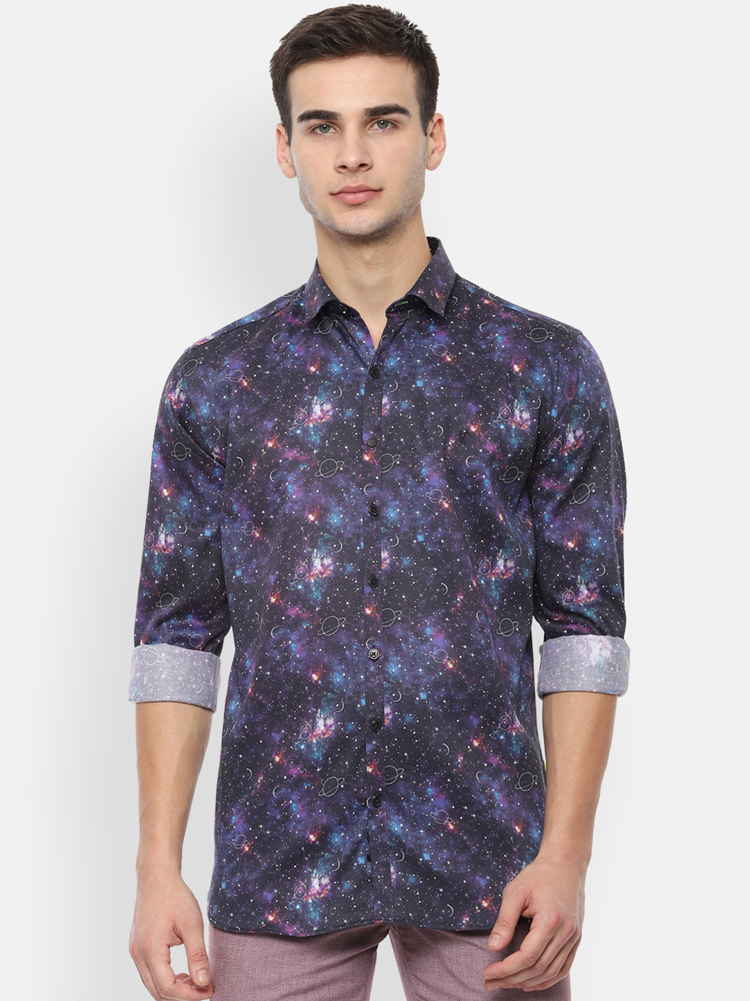 

V Dot Men Navy Blue & Pink Slim Fit Printed Casual Shirt