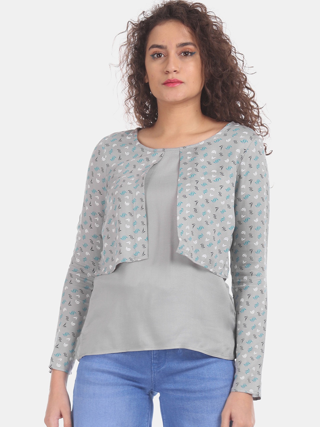

Cherokee Women Grey Printed Layered Shrug Top