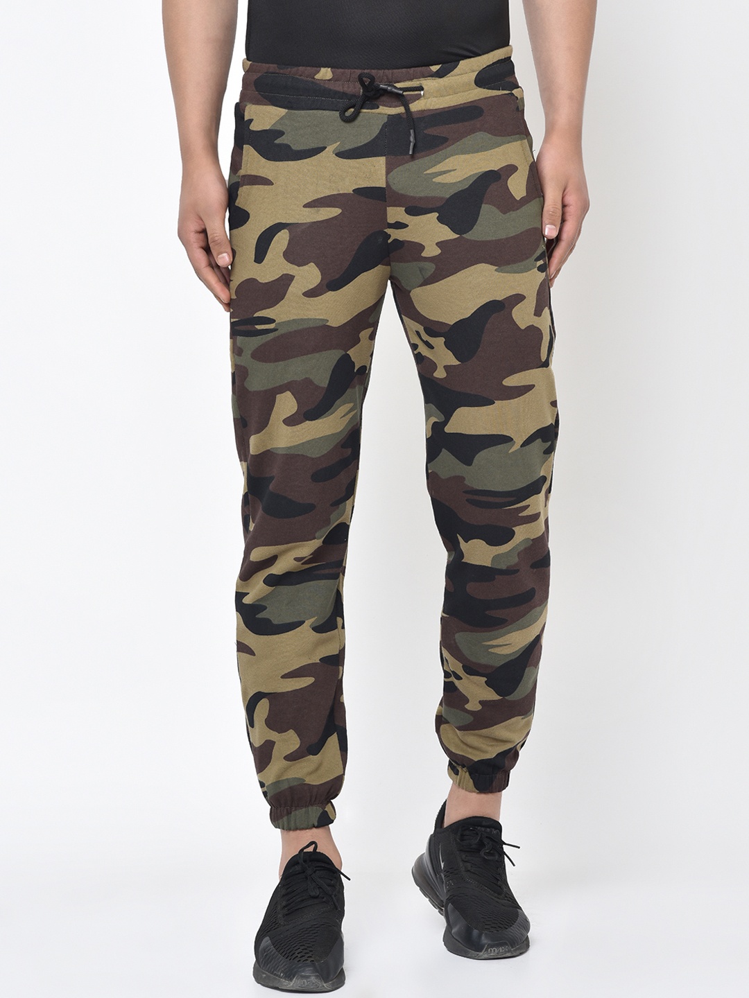 

Aesthetic Bodies Men Green Camouflage Printed Slim-Fit Joggers