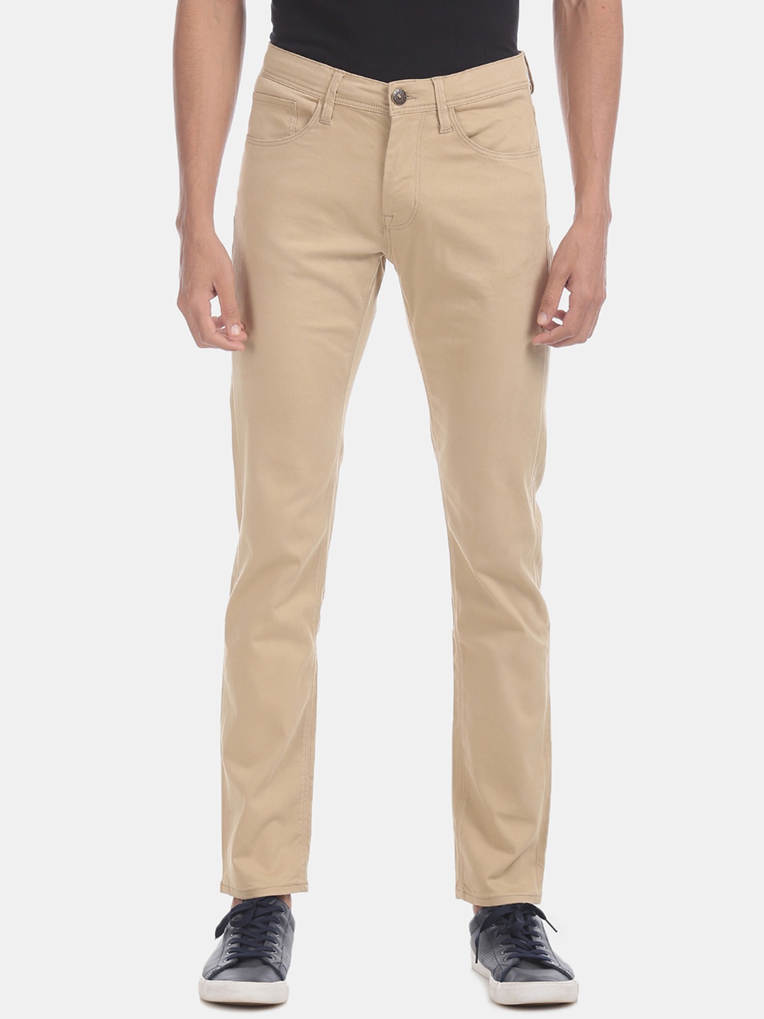 

Colt Men Beige Regular Fit Mid-Rise Clean Look Stretchable Jeans
