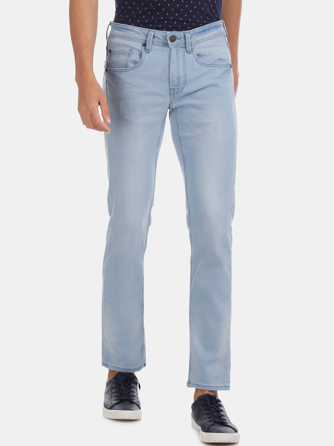 

Colt Men Blue Regular Fit Jeans