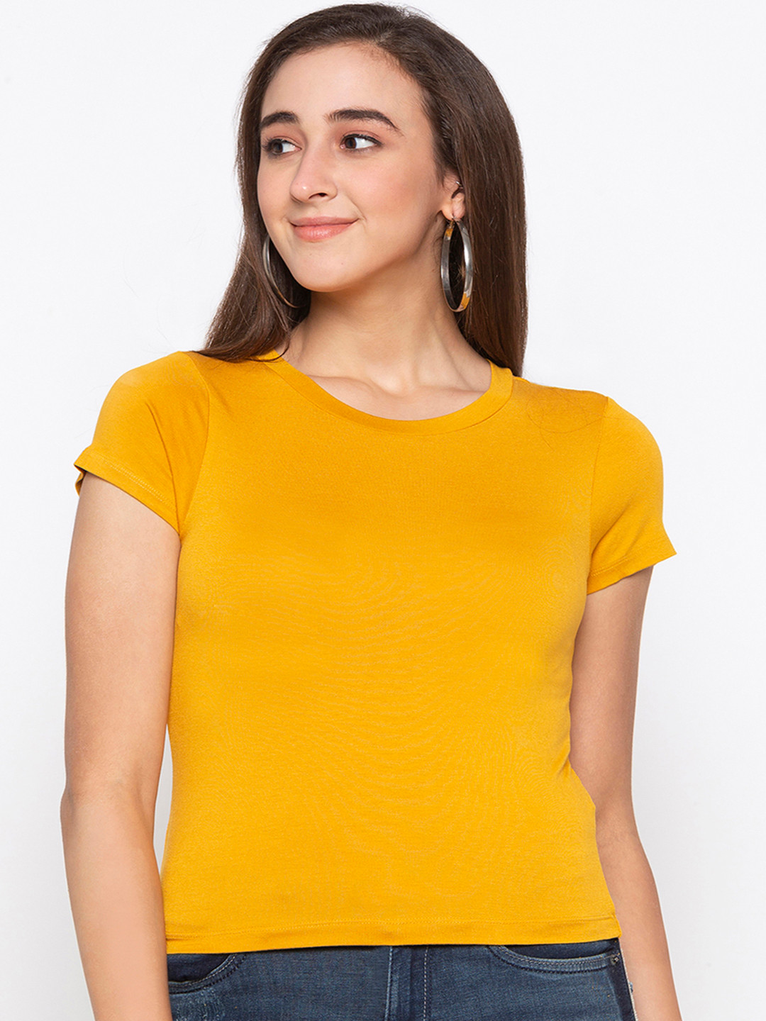 

Globus Women Yellow Solid Round Neck T-shirt