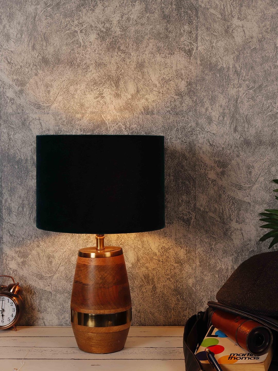 

Grated Ginger Solid Tribal Bedside Lamp, Green