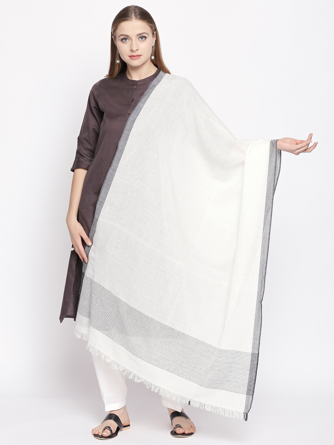 

RANGMANCH BY PANTALOONS White Solid Pure Cotton Dupatta