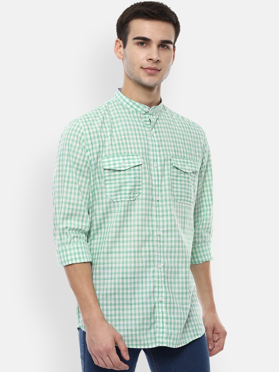 

Van Heusen Sport Men Green & White Slim Fit Checked Casual Shirt
