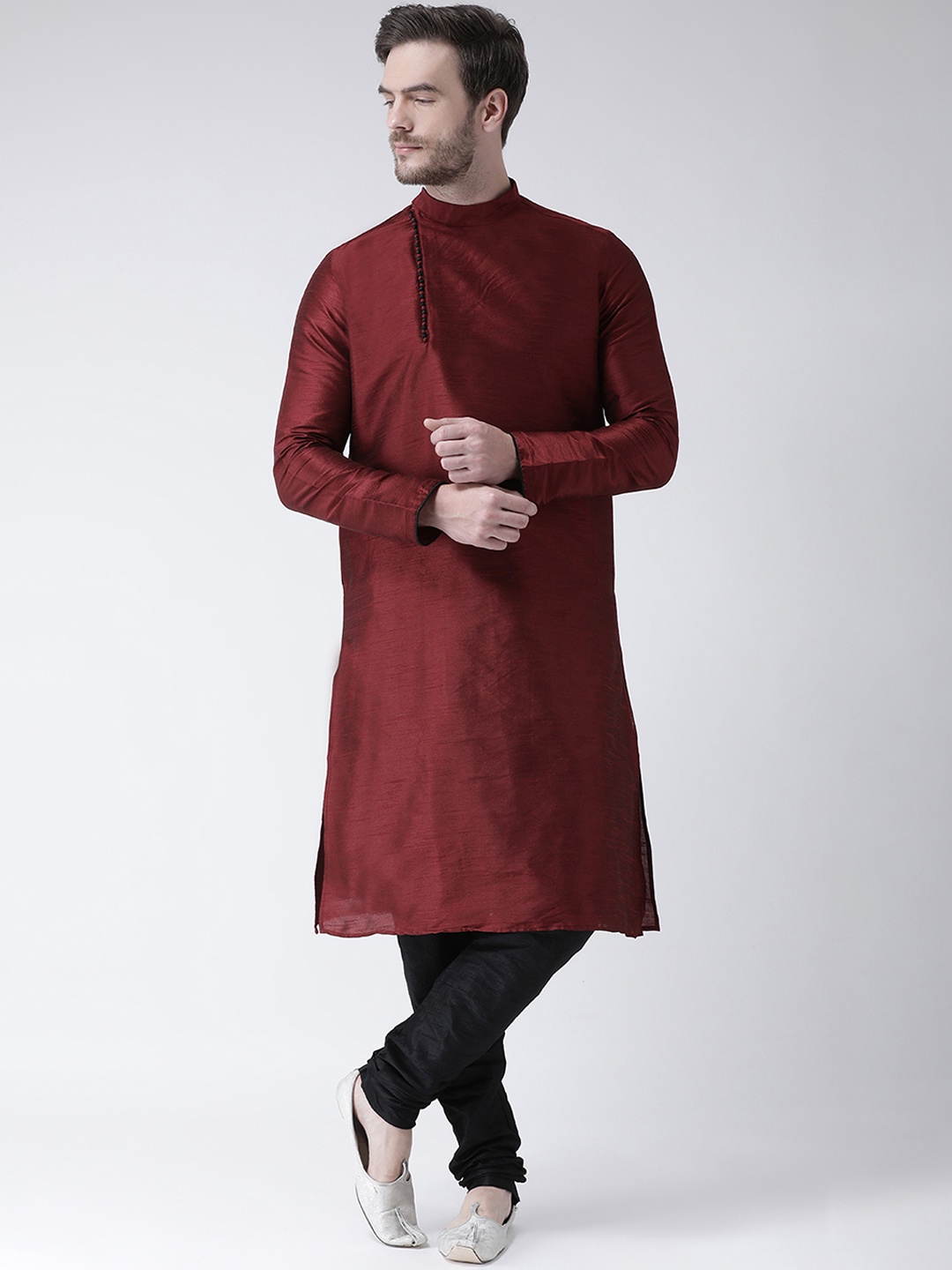 

DEYANN Men Maroon Solid Straight Kurta