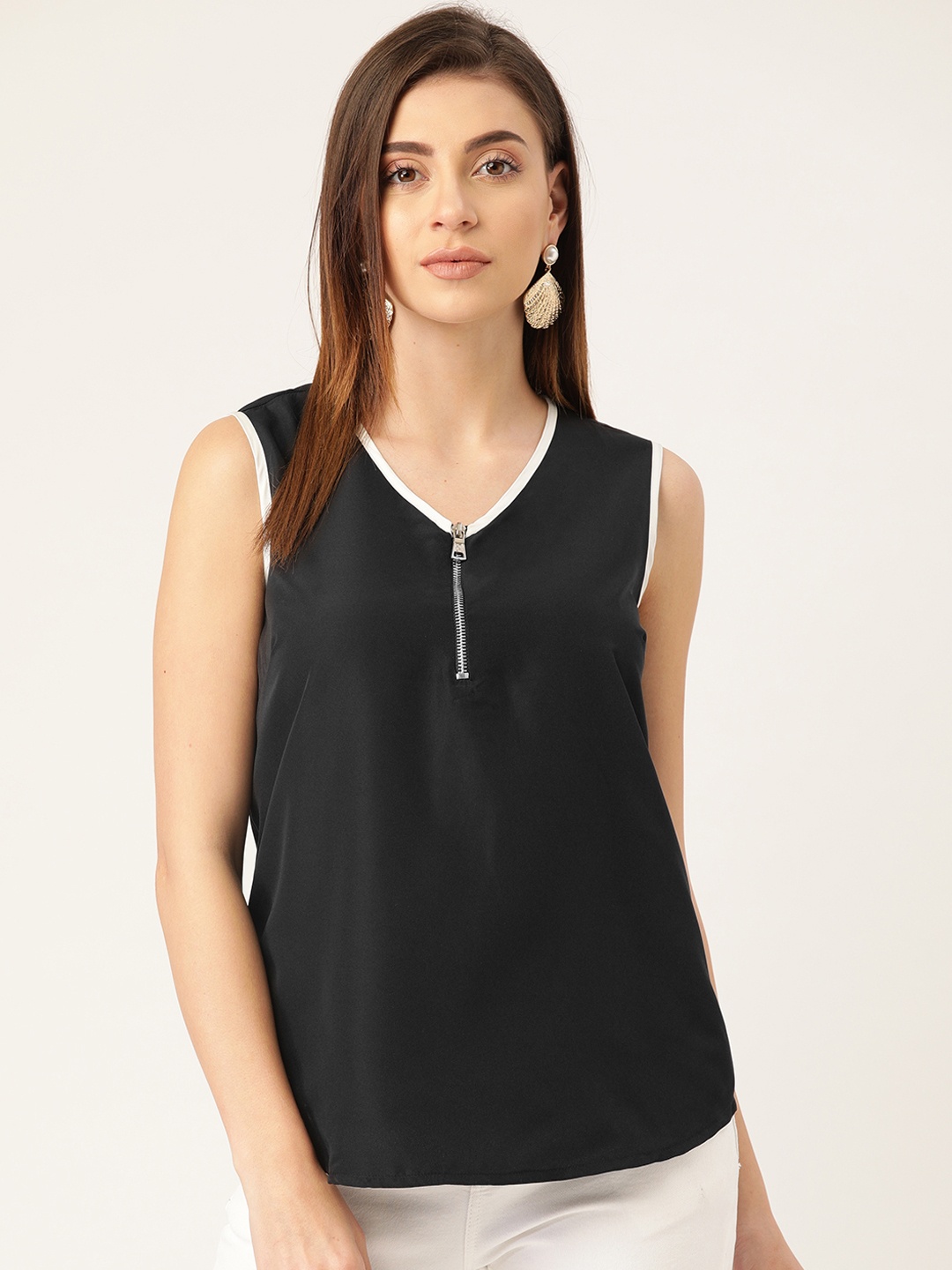 

Rute Women Black Solid Top