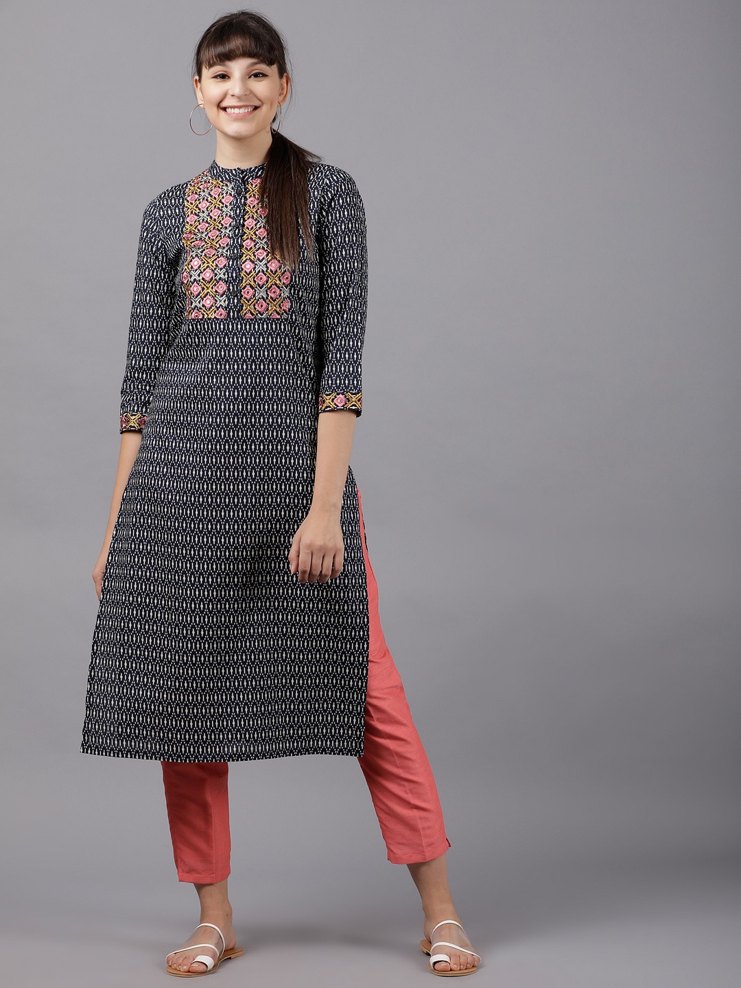 

Vishudh Women Navy Blue & White Printed Kurta