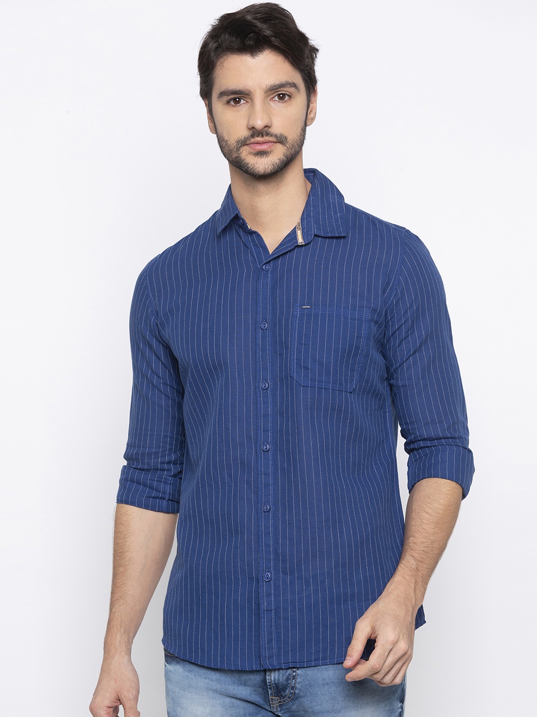 

SPYKAR Men Blue Slim Fit Striped Casual Shirt