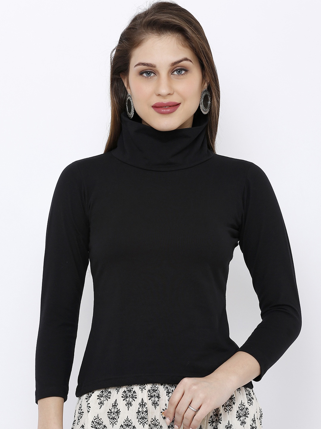 

Salwar Studio Women Black Solid Stretchable Readymade Saree Blouse