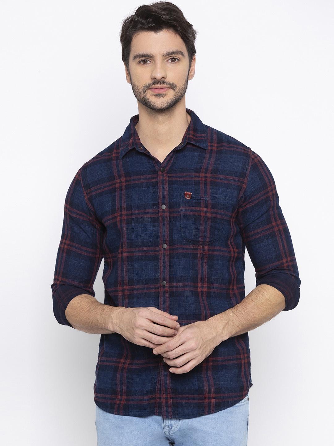 

SPYKAR Men Navy Blue & Red Slim Fit Checked Casual Shirt