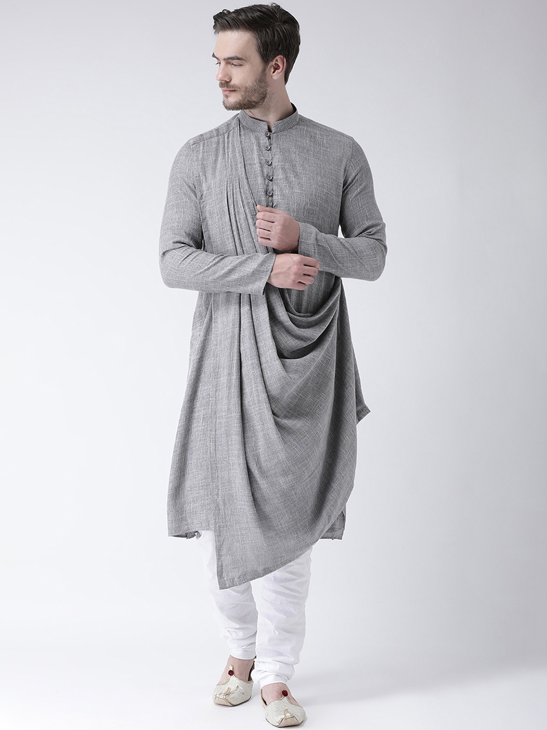 

DEYANN Men Grey Solid Asymmetrical Hem Straight Kurta