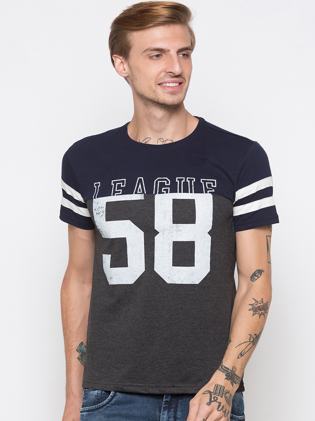 

Globus Men Navy Blue Printed Round Neck T-shirt