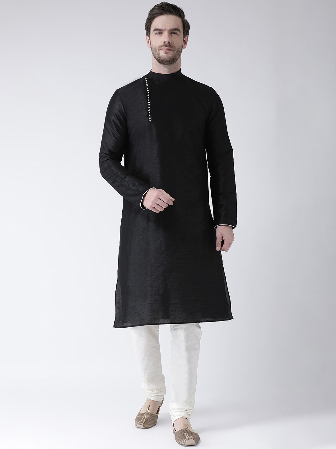 

DEYANN Men Black Solid Straight Kurta